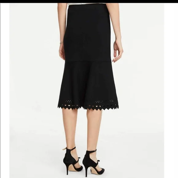 NWT Flared black midi skirt